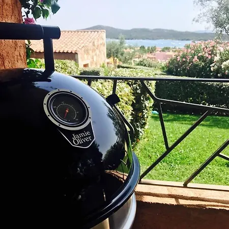 Boutique No 24 With Sea View And Large Pool Daire