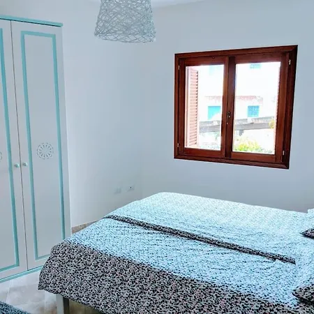 Boutique No 24 With Sea View And Large Pool