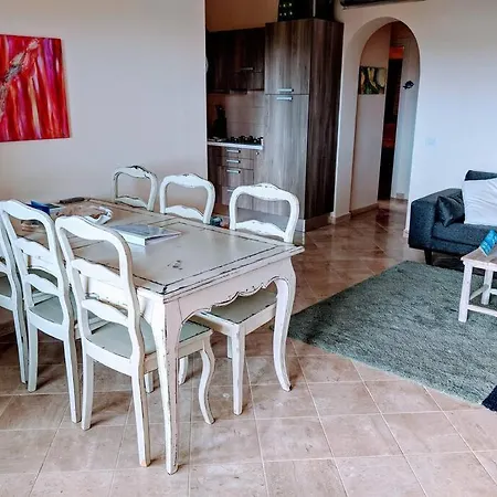 Boutique No 24 With Sea View And Large Pool *